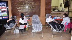 Salihli’den Kızılay’a kan desteği