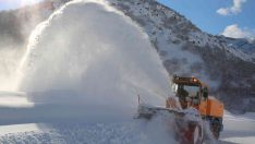 Tunceli’de karla mücadele çalışmaları aralıksız devam ediyor