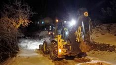 Yoğun kar yağışı altındaki Akseki’ye Kepez’den destek