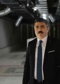 Barış Manço Kültür Merkezi’nin üstü modern kütüphane oluyor.