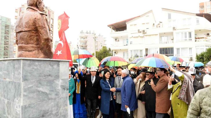Başkan Uysal: “Antalya’mız dünya kültürlerinin buluştuğu yer”