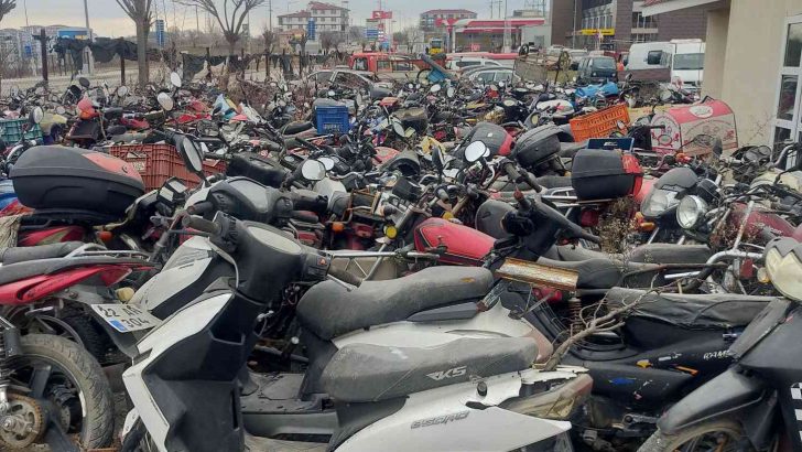 Kaderine terk edilmiş milyonluk servet otoparkta çürüyor: 13 yıldır bekleyen de var